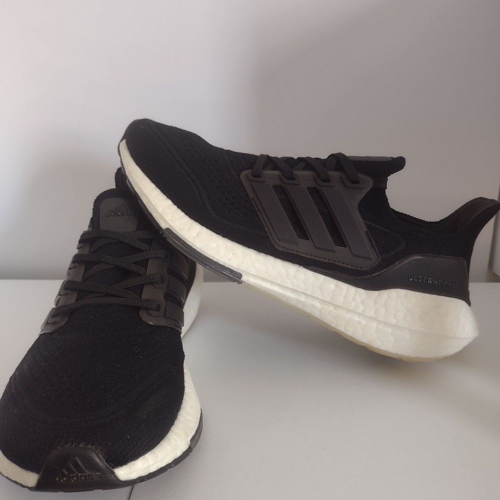 adidas UltraBoost 21 Black Running Shoes Size 6.5  Sneakers - Picture 10 of 11